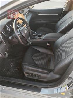 تۆیۆتا کامری